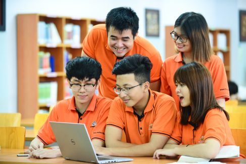 tintuc2k.com - Kiến thức bổ ích dành tặng những bạn sinh viên năm đầu tiên